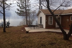 sunset cliff cottage, pet friendly vacation rentals in door county, dog friendly vacation rental in door county