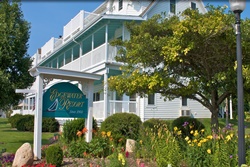 pet friendly hotel in door county