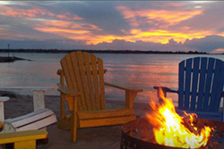 pet friendly hotel in door county